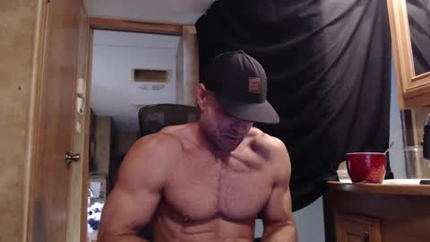 9 fat inches online show from 09/09/25, 01:10