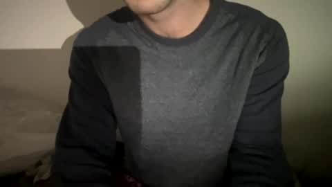 Snapshot of 9thislandd chatting on 12/11/24, 09:45 9thislandd online show from 12/11/24, 09:45