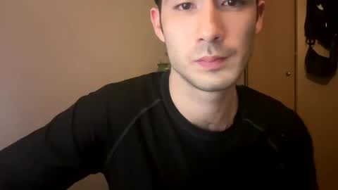 Snapshot of 9thislandd chatting on 12/15/24, 02:59 9thislandd online show from 12/15/24, 02:59