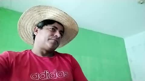 9vinhocamshow online show from 01/19/25, 12:06