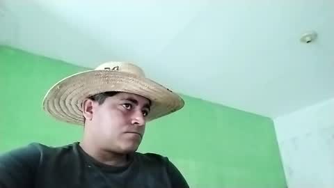 9vinhocamshow online show from 02/14/25, 11:42