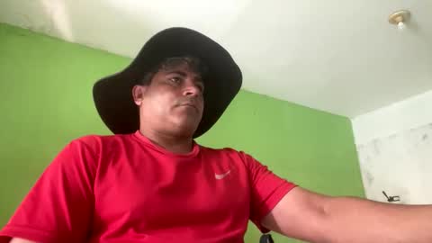 9vinhocamshow online show from 09/26/25, 11:25