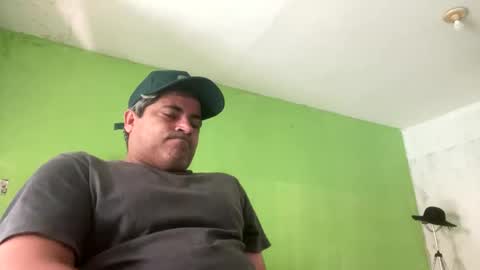 9vinhocamshow online show from 10/25/25, 12:13