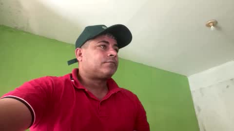 9vinhocamshow online show from 02/14/26, 10:45