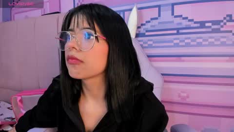 Alice  online show from 10/30/25, 08:42