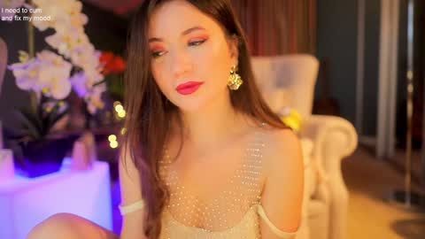 Snapshot of _1s___ chatting on 12/05/25, 04:21 Sophia online show from 12/05/25, 04:21