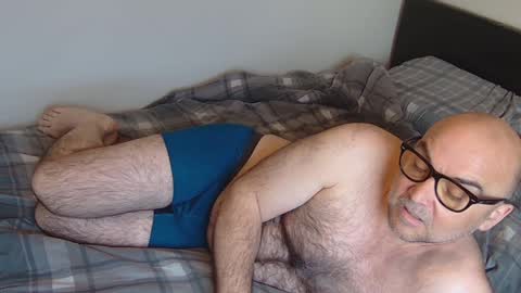 God Zeus online show from 04/06/26, 05:52