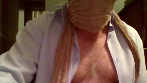 Snapshot of __aussie___ chatting on 03/13/26, 09:05 __aussie___ online show from 03/13/26, 09:05