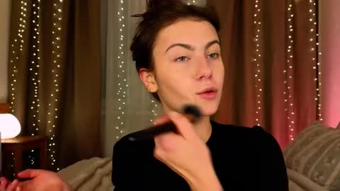 Willow online show from 01/08/26, 09:17