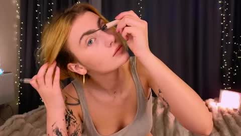 Willow online show from 04/16/26, 09:26