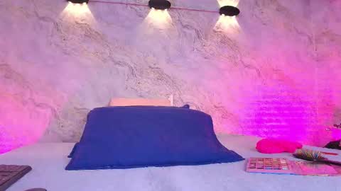  abby rouss online show from 10/10/25, 03:16