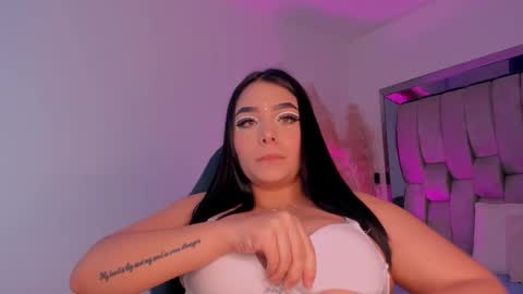 Abbye Miller online show from 10/31/25, 11:44