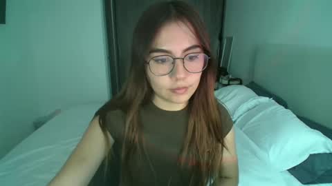 Snapshot of _abbyyyy_ chatting on 02/03/25, 09:07 abby 3 online show from 02/03/25, 09:07