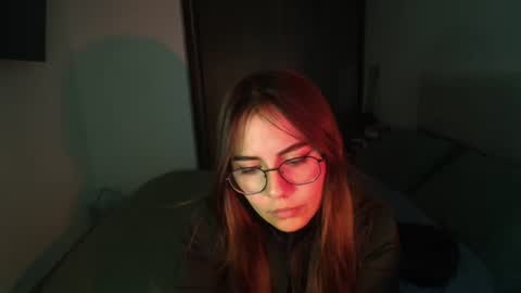 Snapshot of _abbyyyy_ chatting on 02/27/25, 10:53 abby 3 online show from 02/27/25, 10:53