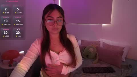 Snapshot of _abbyyyy_ chatting on 10/06/25, 07:00 abby 3 online show from 10/06/25, 07:00