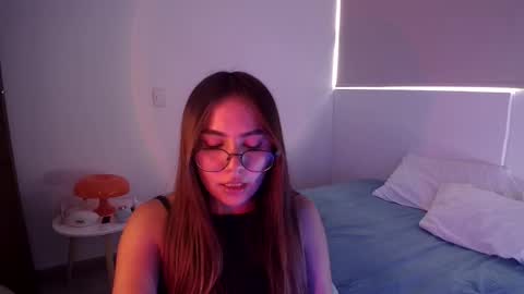 abby 3 online show from 11/21/25, 06:28