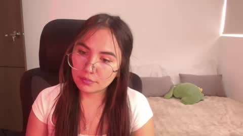 abby 3 online show from 07/15/26, 05:07