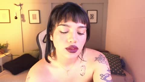 Snapshot of _abigaill_1 chatting on 12/05/24, 07:16 abigaill online show from 12/05/24, 07:16