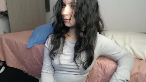 _abrill_20 online show from 11/10/25, 04:00