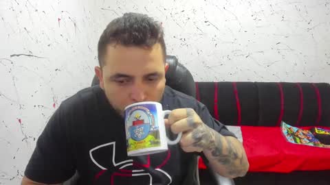 Snapshot of _ace_ventura chatting on 01/04/25, 04:23 ---- online show from 01/04/25, 04:23