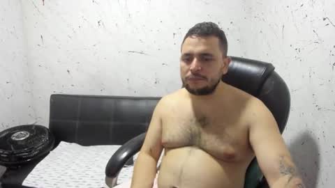 Snapshot of _ace_ventura chatting on 10/27/25, 04:05 ---- online show from 10/27/25, 04:05