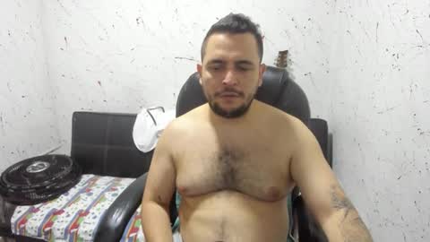 Snapshot of _ace_ventura chatting on 11/22/25, 02:49 ---- online show from 11/22/25, 02:49