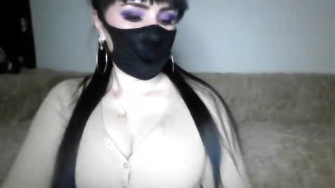 Adela online show from 01/14/25, 10:12