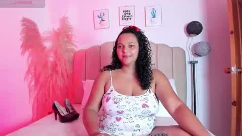 _aithanaa_ online show from 11/07/25, 07:25