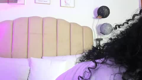 _aithanaa_ online show from 02/07/26, 03:49