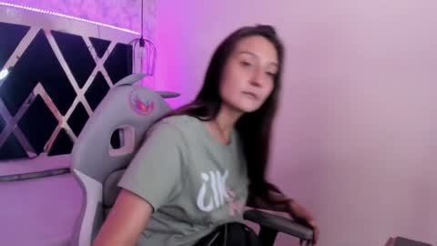  Alaia online show from 02/03/25, 11:42