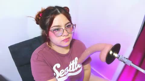 Snapshot of _alanna_monroe_ chatting on 06/14/26, 06:26 Alanna Monroe online show from 06/14/26, 06:26