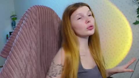 Snapshot of _aleksa chatting on 03/09/25, 05:17 Alexa online show from 03/09/25, 05:17