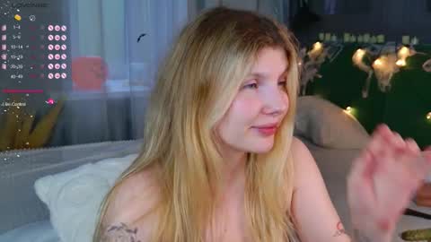 Snapshot of _aleksa chatting on 11/01/25, 06:59 Alexa online show from 11/01/25, 06:59