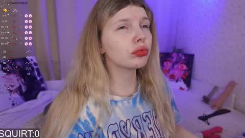 Snapshot of _aleksa chatting on 11/16/25, 06:08 Alexa online show from 11/16/25, 06:08