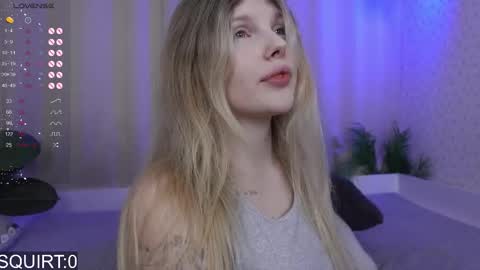 Snapshot of _aleksa chatting on 12/03/25, 11:41 Alexa online show from 12/03/25, 11:41