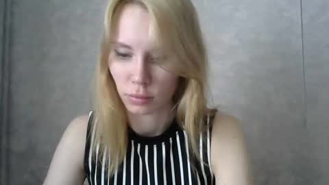 _alex1819 online show from 03/29/26, 10:04