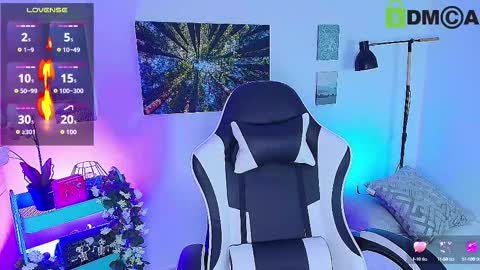 Snapshot of _alex_carter chatting on 10/24/25, 10:33 alex carter online show from 10/24/25, 10:33