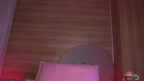 Snapshot of _alexaa_20 chatting on 07/21/26, 11:56 Alexa online show from 07/21/26, 11:56