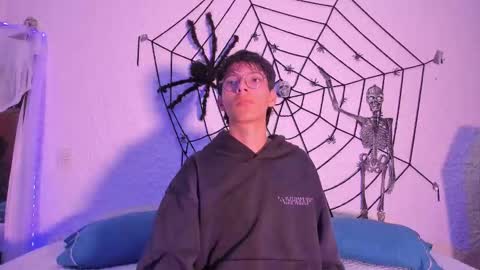 Alexander online show from 10/09/25, 04:32