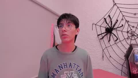 Alexander online show from 10/13/25, 04:23