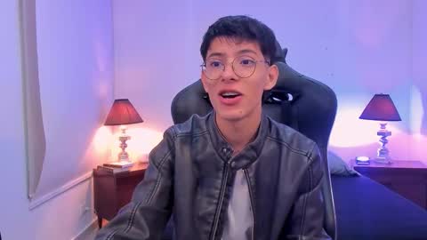 Alexander online show from 11/14/25, 01:10