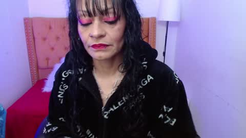 Snapshot of _alexandrajones chatting on 02/06/25, 03:48 Alexandra online show from 02/06/25, 03:48