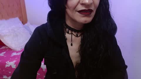 Snapshot of _alexandrajones chatting on 02/07/25, 06:45 Alexandra online show from 02/07/25, 06:45