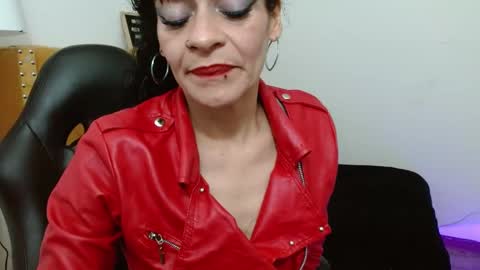 Snapshot of _alexandrajones chatting on 03/07/25, 08:13 Alexandra online show from 03/07/25, 08:13