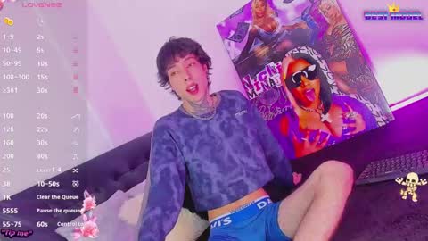 _alexblunt_ online show from 12/09/24, 12:23