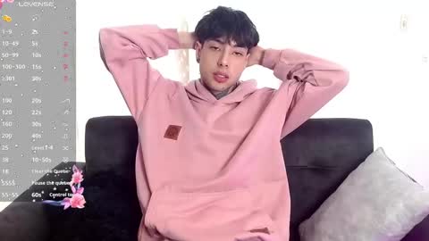 _alexblunt_ online show from 12/28/24, 07:11