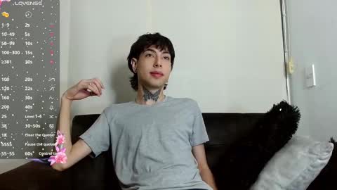 _alexblunt_ online show from 12/29/24, 11:50