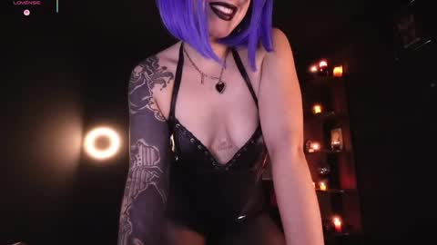 Miss Alice  My internet sucks these days see you soon online show from 05/19/26, 11:22