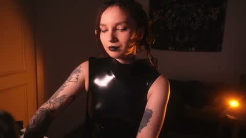 Snapshot of _alicemorrison_ chatting on 07/04/26, 07:20 Alice Morrison Mistress Datura online show from 07/04/26, 07:20