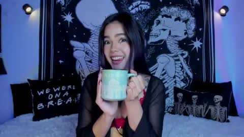 _alicesasha_ online show from 06/15/26, 05:31